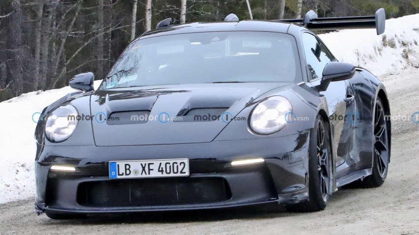 保时捷911 GT3 RS最新谍照，细节优化，性能更夸张