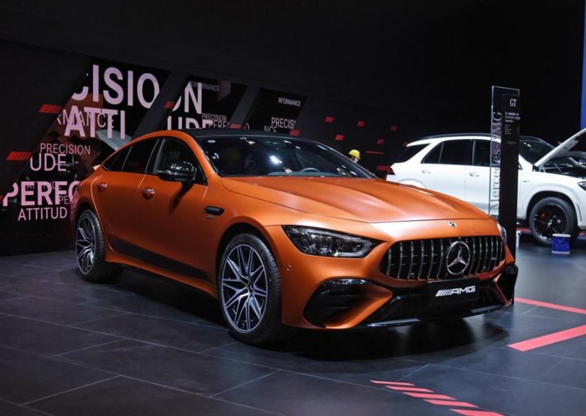跟帕拉梅拉一个价，奔驰AMG GT50实力依旧强劲，4.9秒破百