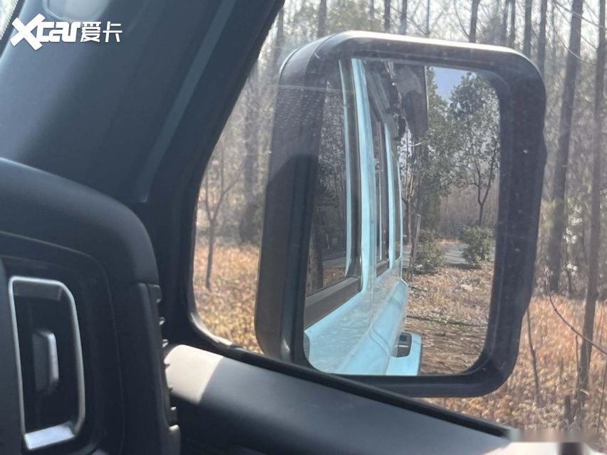 陪闺女一下午,她比我还认可212