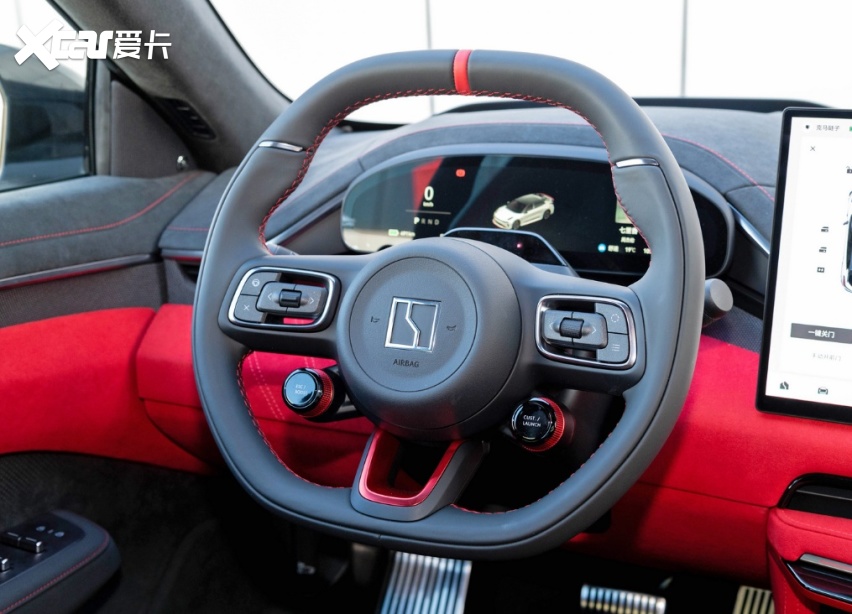 极氪001FR可赛可街，这才是年轻人真正的命中情车！