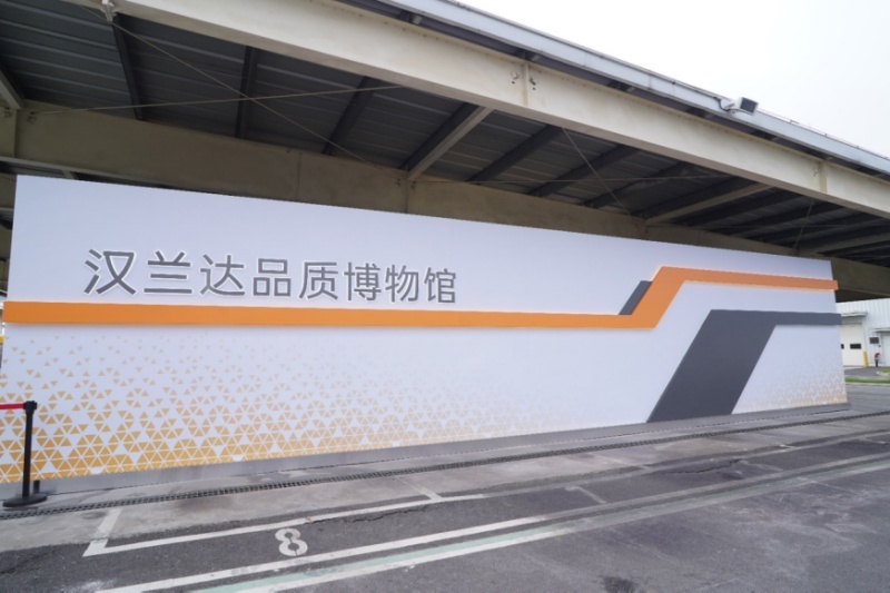 价格全面进入“2”时代！2024款汉兰达售22.98万元起