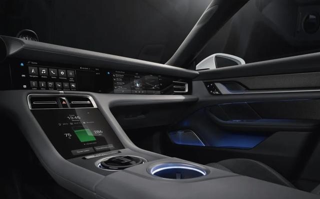 【试驾】保时捷Taycan Turbo S:电动化?还是超进