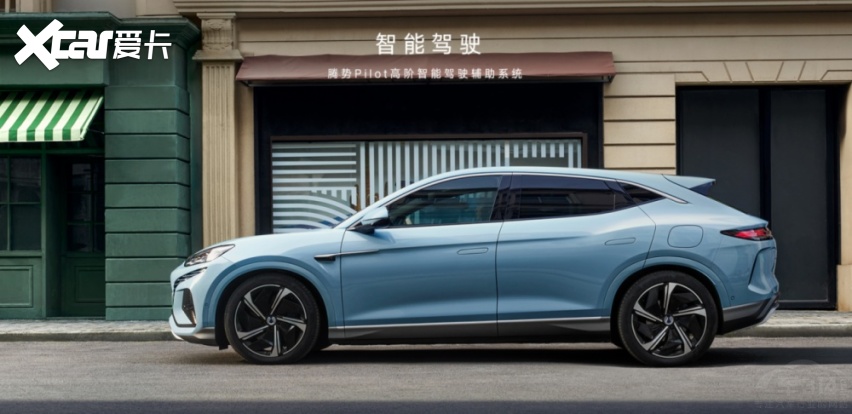 起步价30.18万 能家用又能下赛道的腾势N7