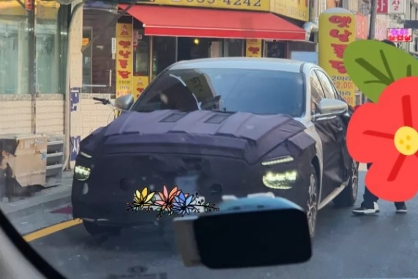 采用分体式大灯，或将于下半年发布，现代全新名图谍照曝光