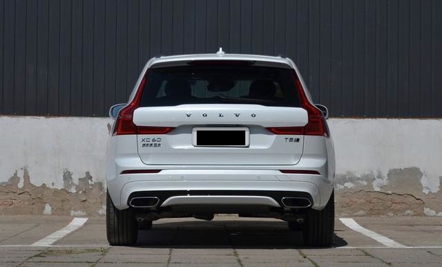 沃尔沃XC60最高优惠7万，全时四驱可选，入门30万