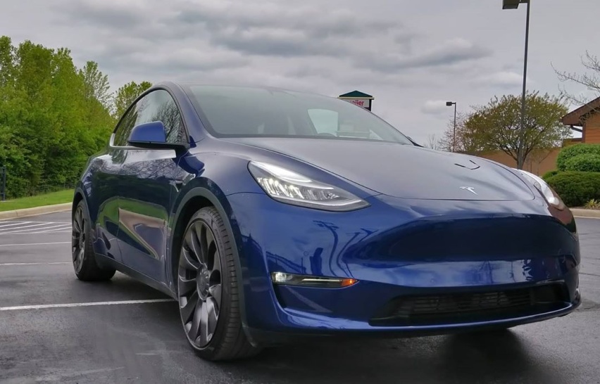 前卫的造型 特斯拉Model Y实车