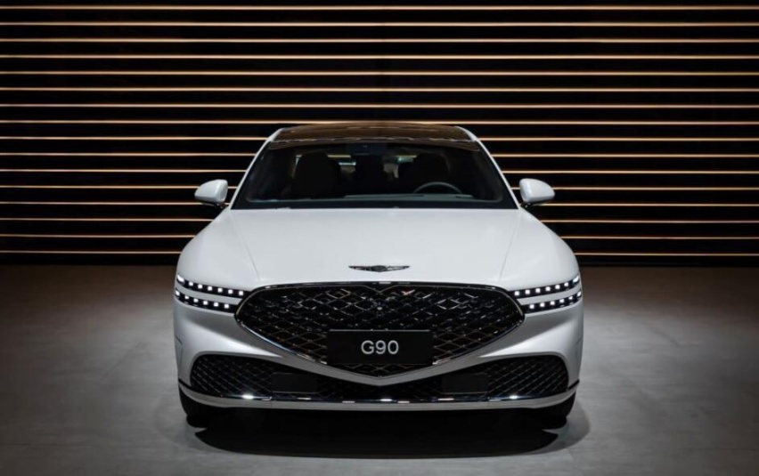 旗舰豪华轿车！搭载智能驾享座舱，捷尼赛思G90售69.88万元起