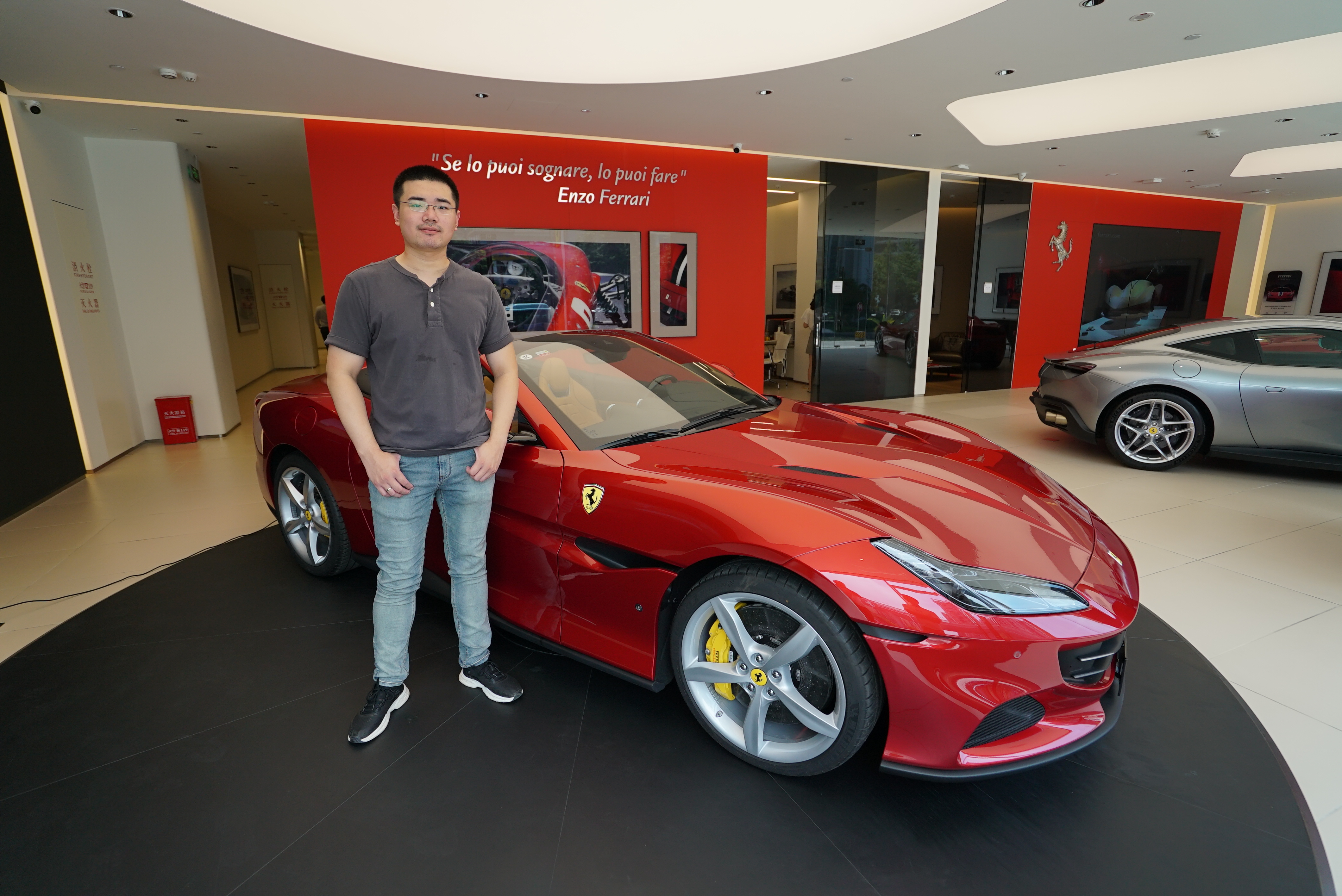 Portofino Mw򞷨ɽiȦ