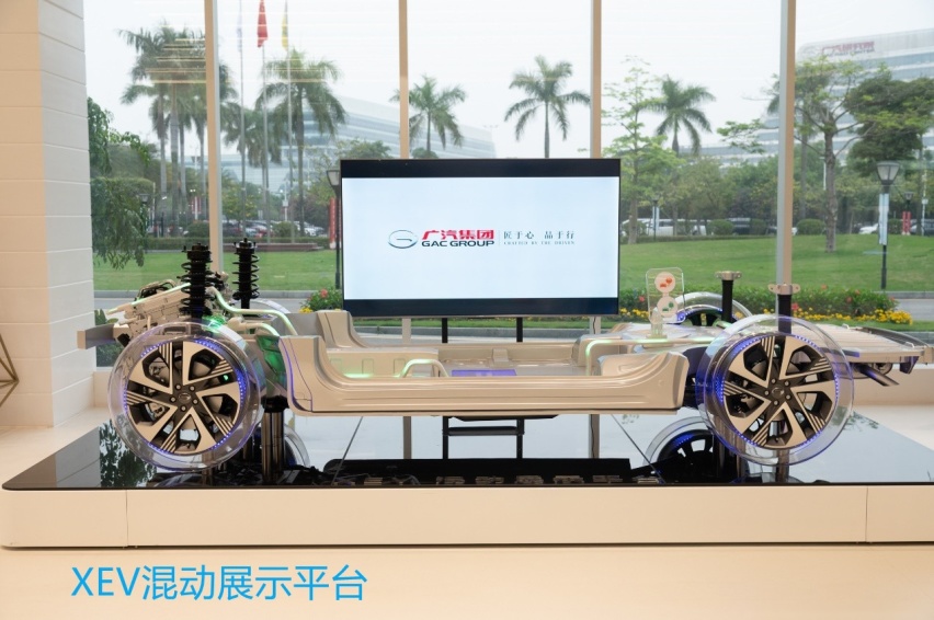 钜浪混动发布影酷惊艳来袭，广汽传祺电气化提速