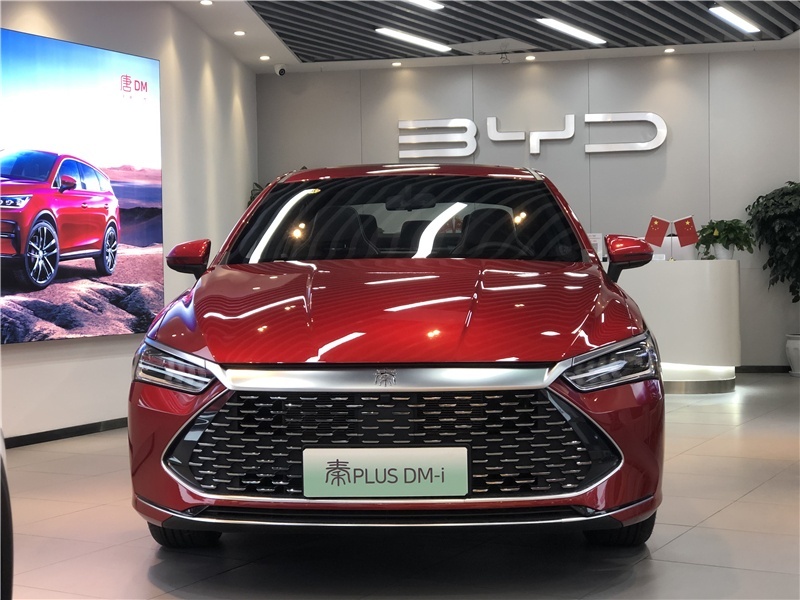 探店：秦PLUS DM-i提车约等3个月，订单比汉EV多