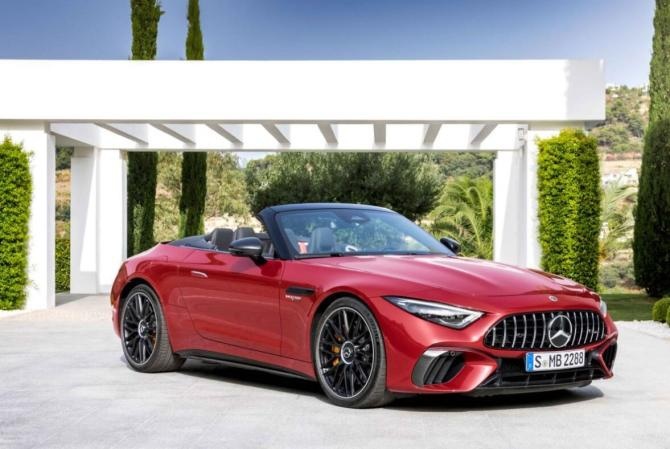 新知达人, V8动力+零百3.6秒 新梅赛德斯-AMG SL首发 4座版