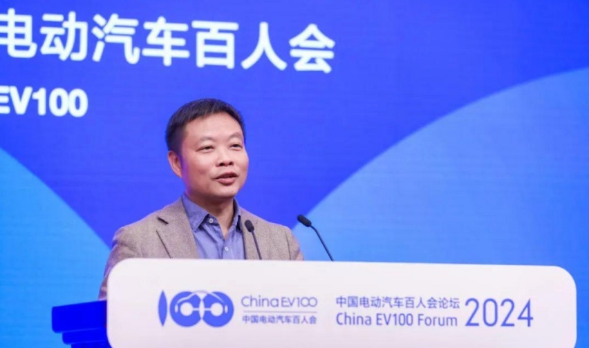 余承东“喊话”何小鹏：小鹏智驾做的很好，但我们要来改写了