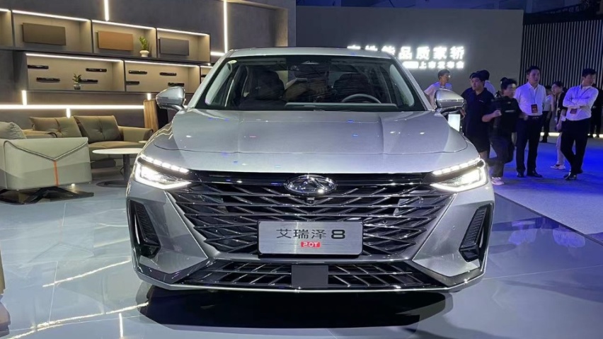 艾瑞泽8 2.0T能用92号汽油，每年养车比影豹省5千？