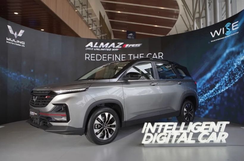 五菱首款银标车海外发布 WULING Almaz RS亮相