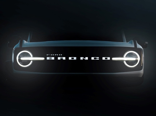 烈马归来，福特Bronco中文名揭晓，国产硬派越野战火再燃