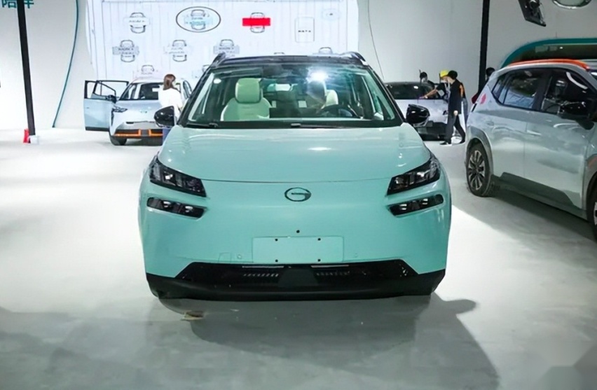 2022款AION V购车手册，推荐 Plus 智享科技版 三元锂