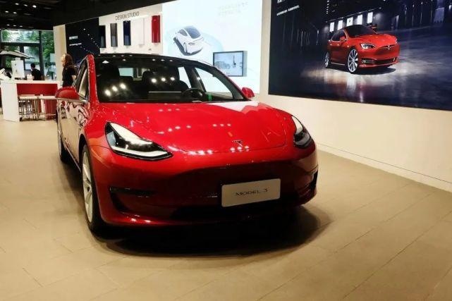 特斯拉Model3降到了25万以内，蔚来理想小鹏害怕了吗？