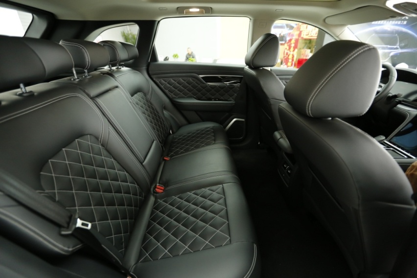 1.5T+48V，这台全新A+级SUV，竟有“头等舱”实力？