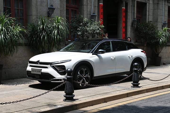 加装欧洲版套件，2023款凡尔赛C5 X配置升级解读