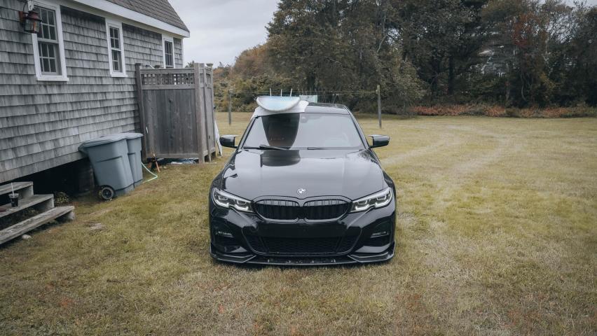 23款BMW  M340xi这款灰色漂亮吧？