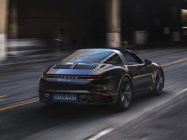 全新保时捷911 Targa：经典的传承与进化