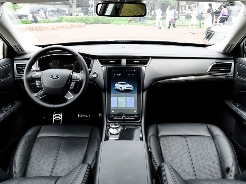 本周上市新车提前看，含哪吒N01、锐界、福克斯、领动PHEV