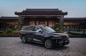 长城推重磅新车，魏牌V9X开启预售，37.18万起有戏吗？