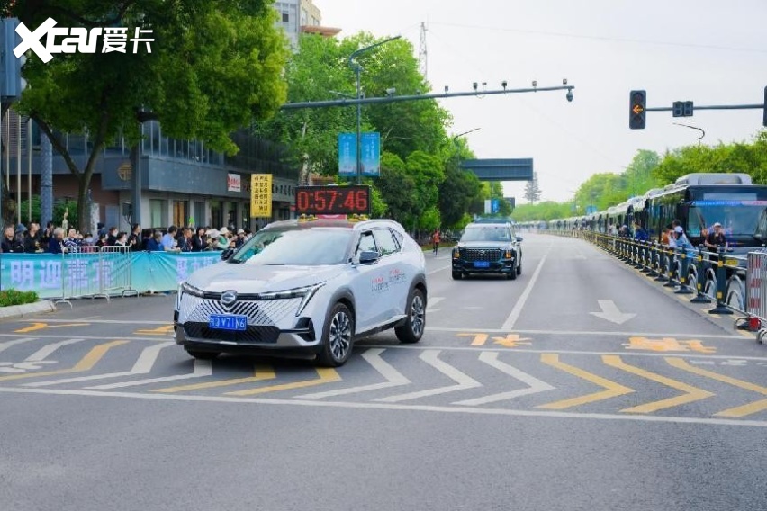 2.2万跑者集结！广汽传祺·2023宜昌国际马拉松鸣枪开跑