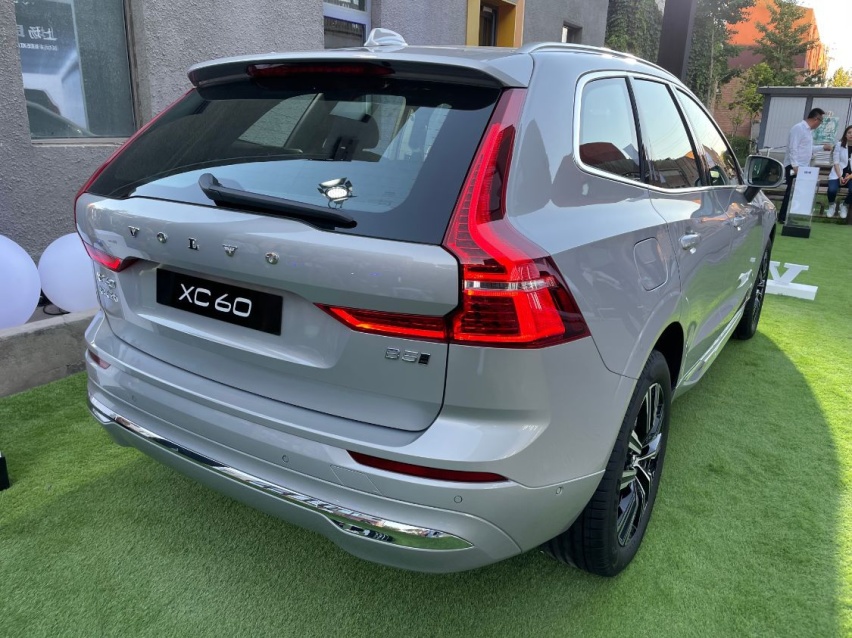 沃尔沃新款XC60上市，告诉你怎样才是一款真正的智能豪华车