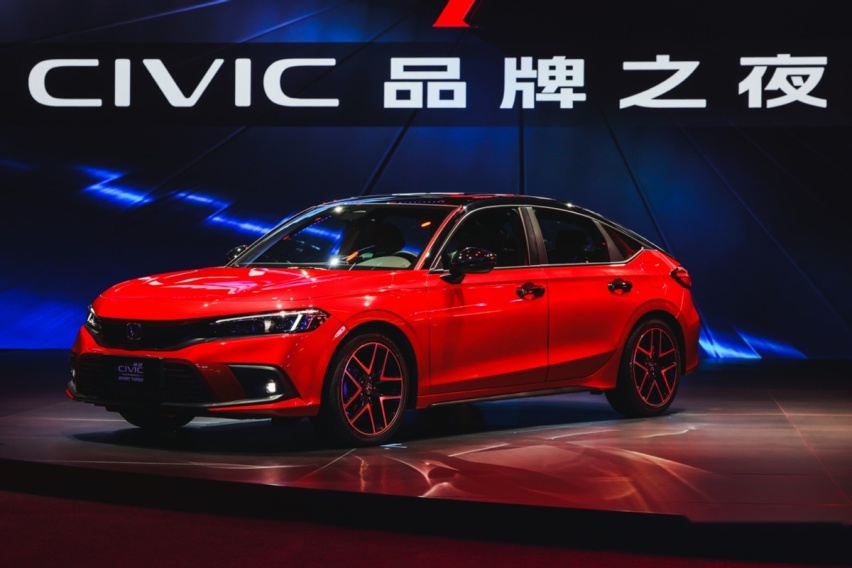 本田粉开始狂欢，思域TYPE R、HATCHBACK一起来