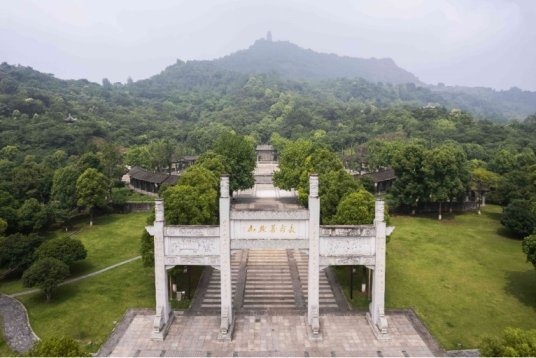 硬核突破！一汽-大众揽巡带你探山揽岳