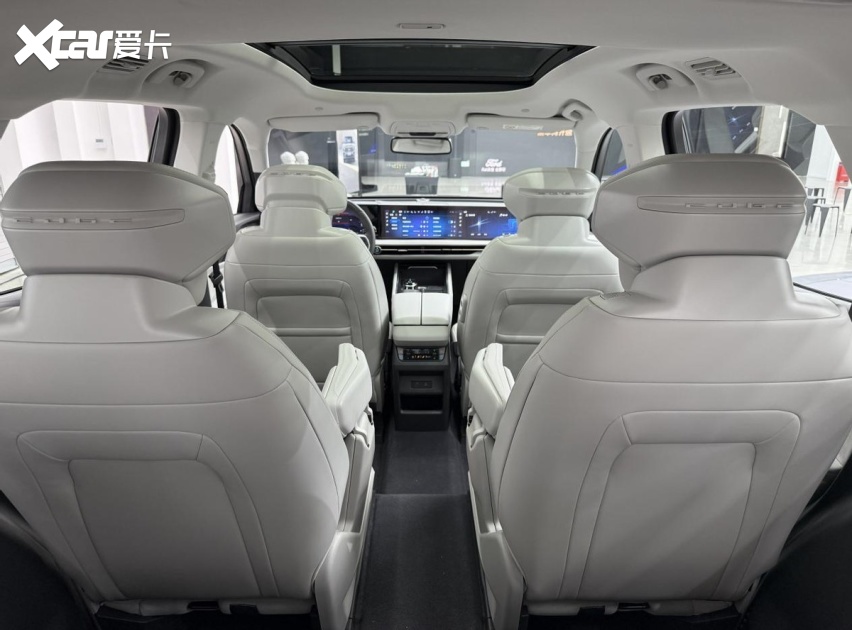 大家庭的出游神器？2026款福特锐界L用四大升级交出满意答卷