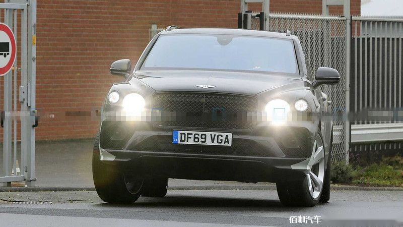 bentley-bentayga-long-wheelbase-spy-photo.jpg