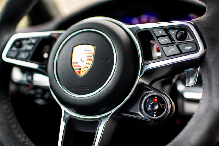 “瓦罐”迷的终极梦想 试驾保时捷Panamera GTS