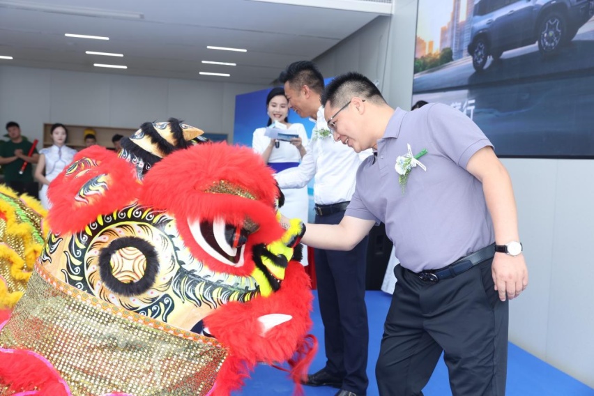 捷途山海重庆捷程新能源中心正式开业， 捷途汽车加速挺进3.0时代