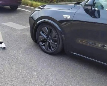 理想L9脆弱的空悬，还能撑起“500万豪车”的噱头吗？