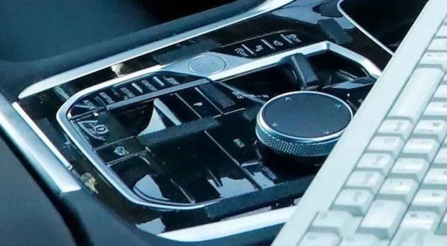 全新宝马X5实车曝光，它还是没有逃脱“双联屏”的命运