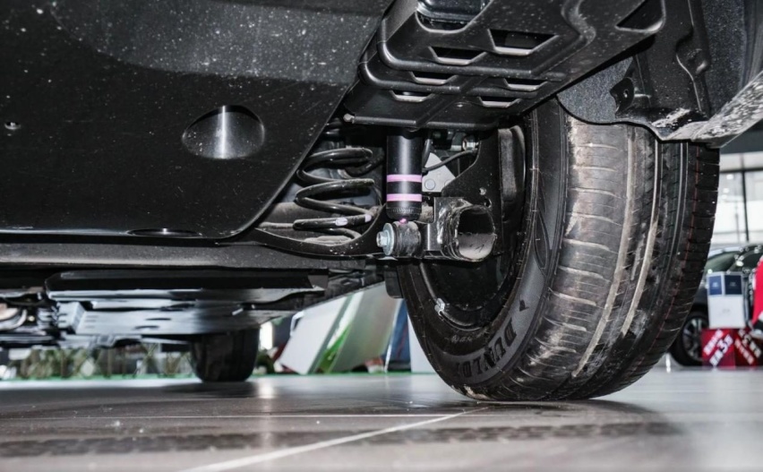 1.6L+CVT动力，经济省油还舒适，“家用代步”还得是它