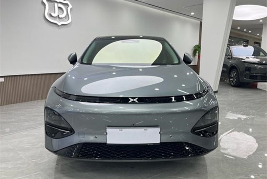 充电焦虑？要啥比亚迪宋L，同样是18万+，800V架构的小鹏G6不香么