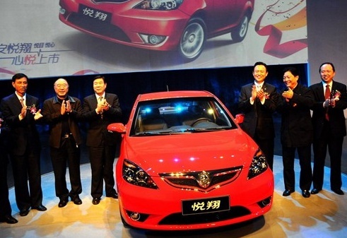 五万多的经济小车，每公里4毛油钱，长安悦翔是你的菜吗？