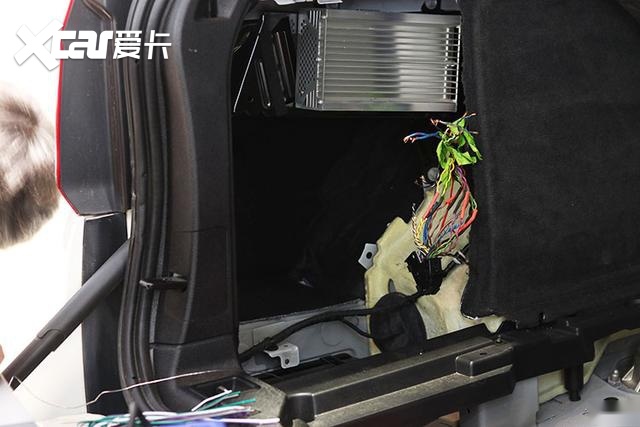 台州汽车音响改装哪里专业？宝马X5无损改装极品殿堂《台州慧声》
