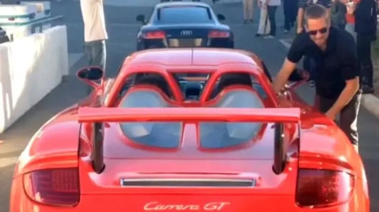 保时捷Carrera GT国内首撞！啪，2000万没了！