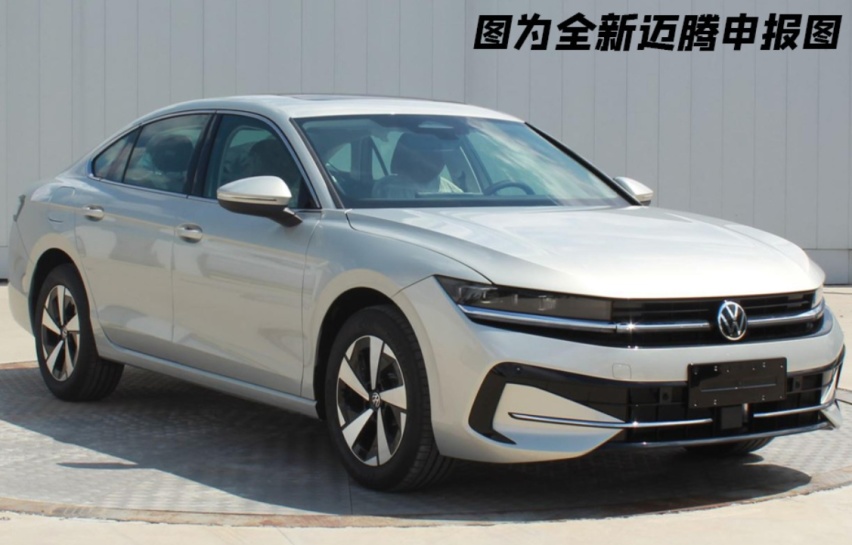 新一代大众迈腾到店，配发光车标，新增副驾驶娱乐屏