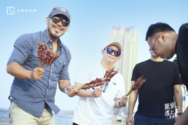 这个夏天，极氪天津带你去看海