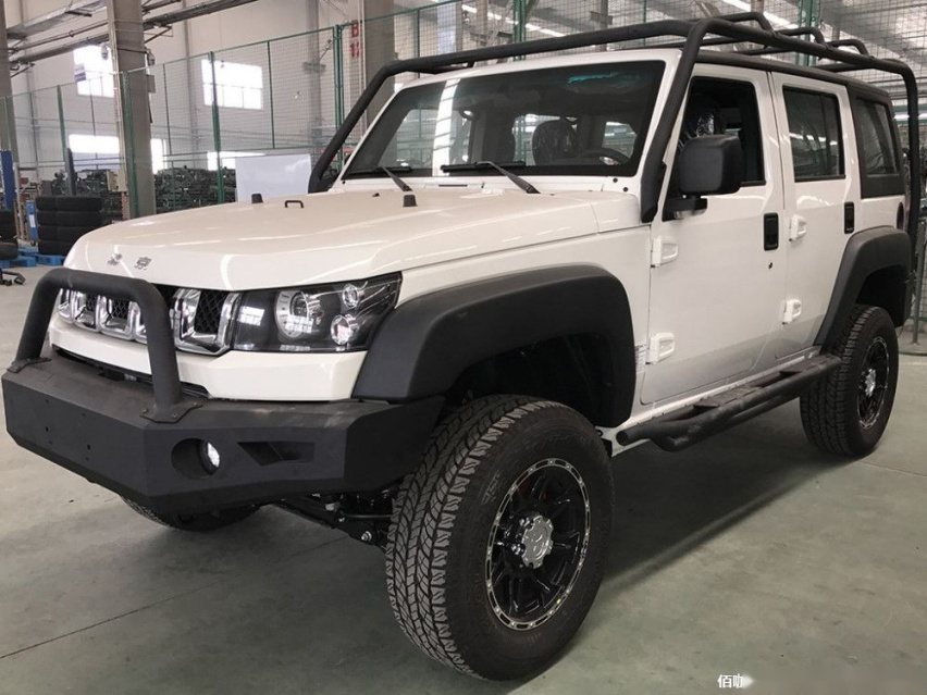 BJ40L 2.3T自动四驱越野版