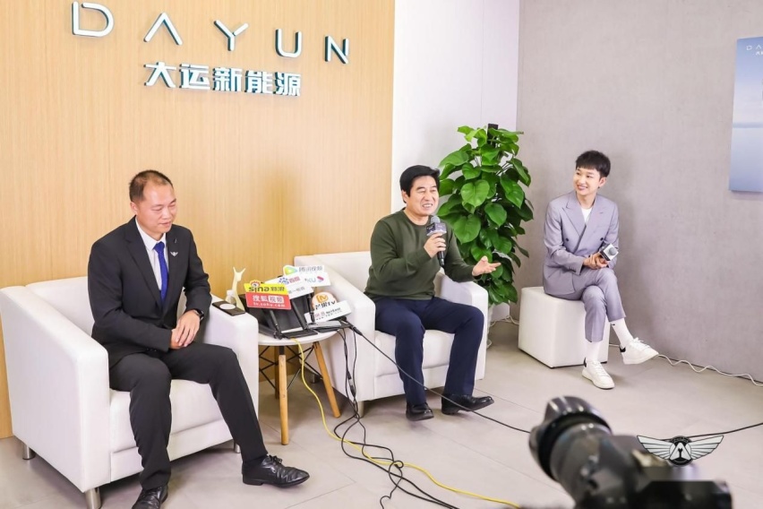 广州车展家族全矩阵亮相，风驰天下，这次是大运乘用车