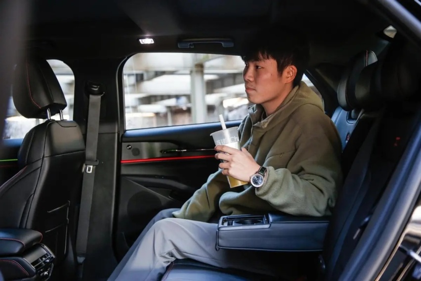 不服就来挑战！ 约网友实测蒙迪欧大马力E-混动版真实油耗