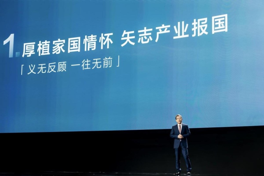 eπ008正式上市开启家用SUV人人舒享时代