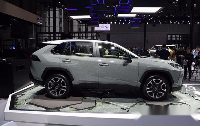 全新丰田RAV4将于第四季度上市，你还要买CR-V吗？