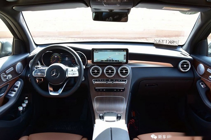 英菲尼迪QX50、奔驰GLC怎么选？预算不高还想配置高！